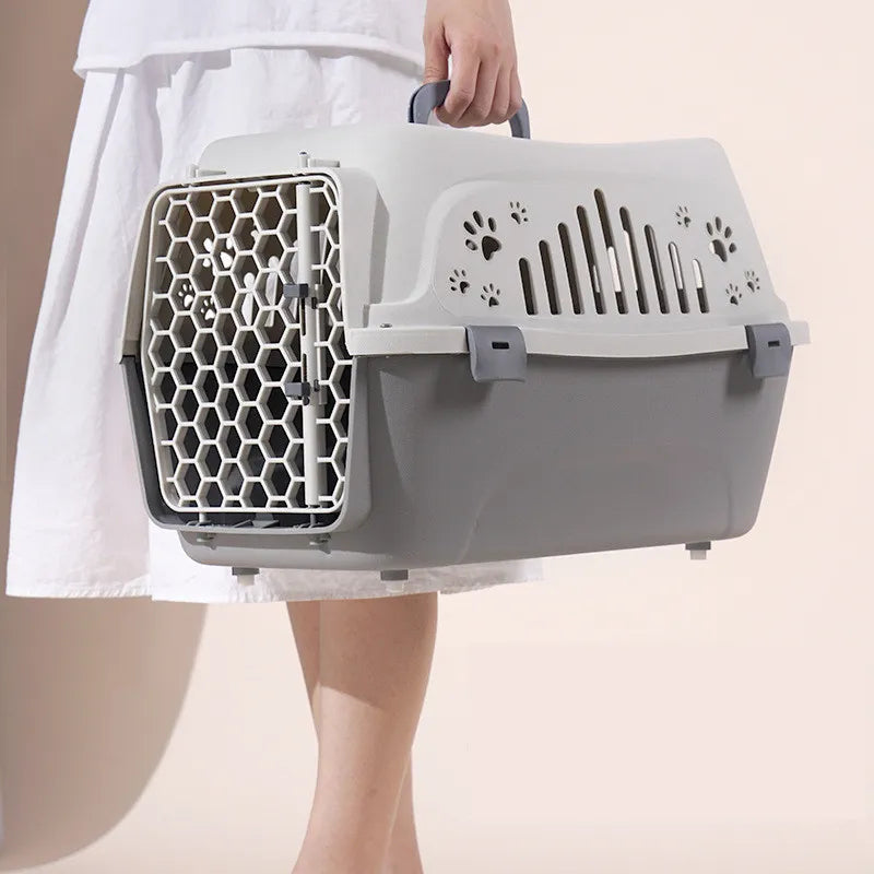 Portable Pet Carrier – Breathable Travel Bag for Cats, Small & Medium Dogs – Large Space, Lightweight & Durable for Outings